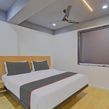 Collection O De'Pearl Hotel 苏拉特 外观 照片