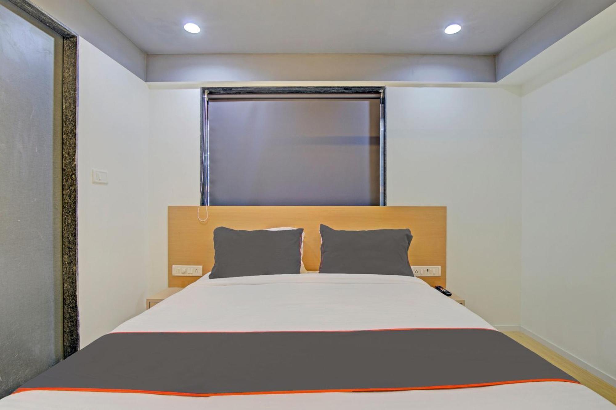Collection O De'Pearl Hotel 苏拉特 外观 照片