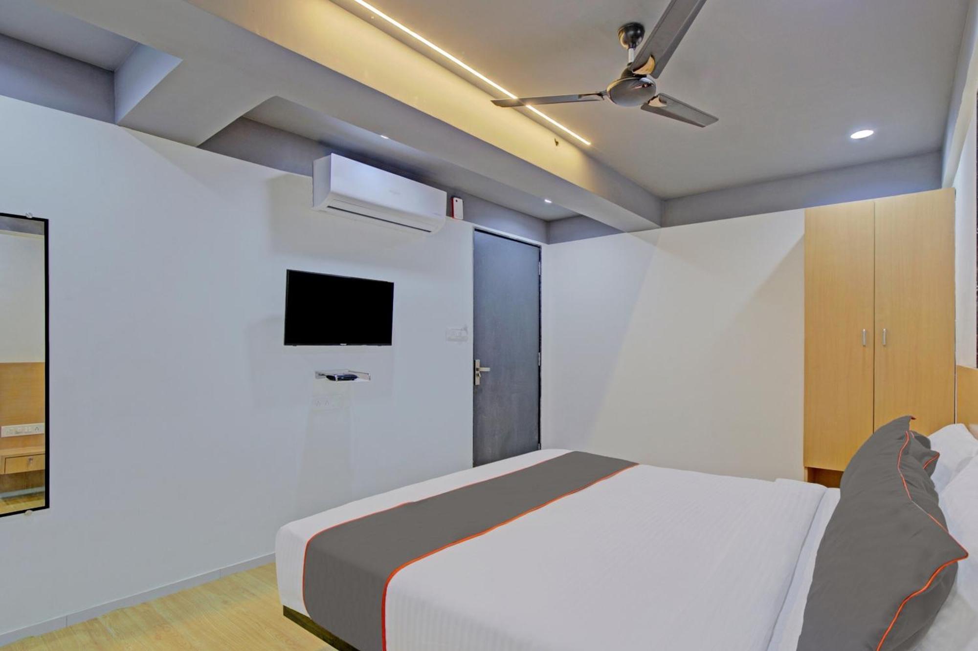 Collection O De'Pearl Hotel 苏拉特 外观 照片